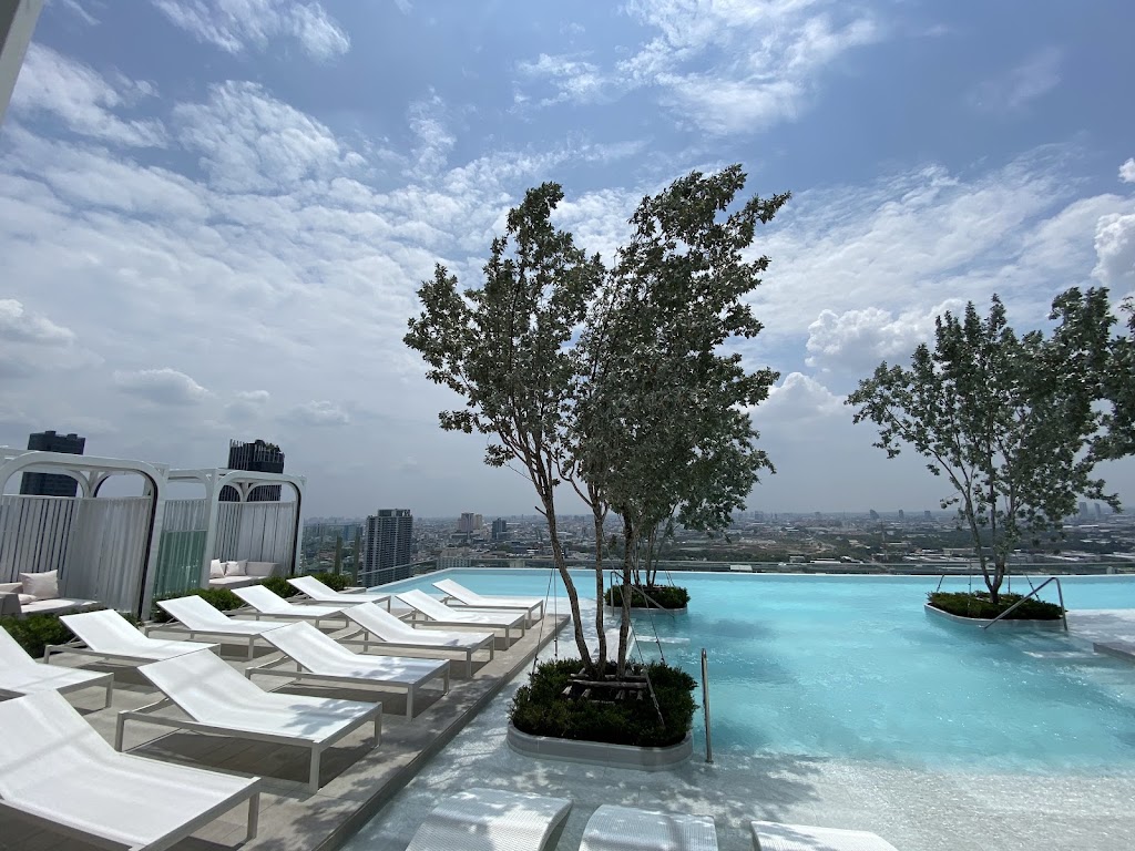 Eastin Grand Hotel Phayathai