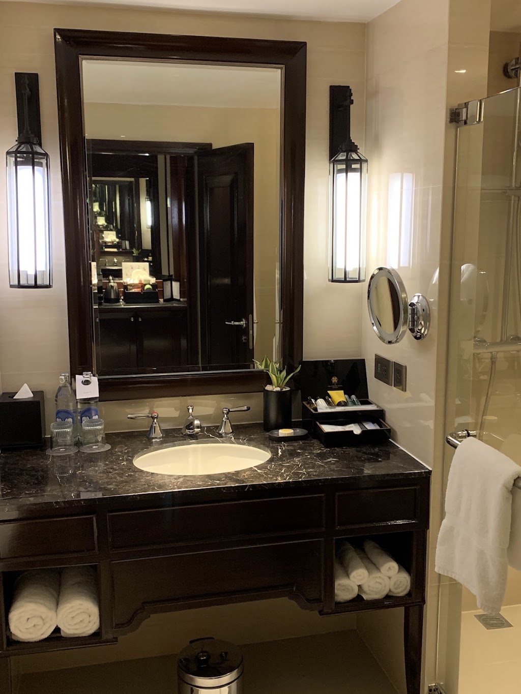 The Athenee Hotel, a Luxury Collection Hotel, Bangkok