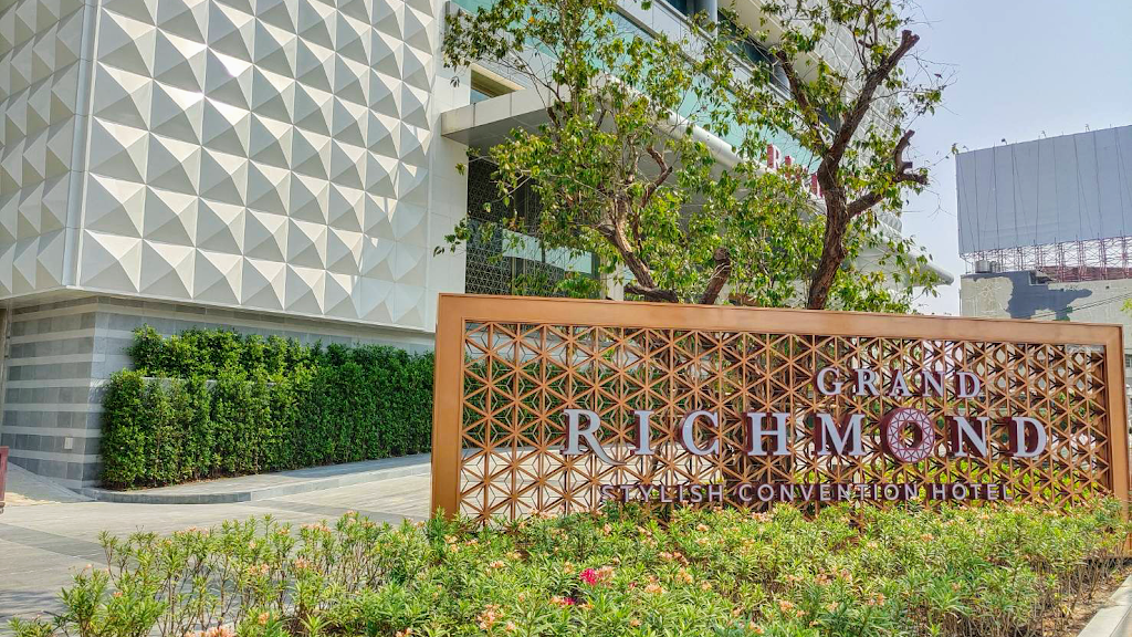 Grand Richmond Stylish Convention Hotel