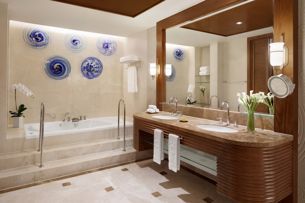 Shangri-La Chiang Mai Hotel