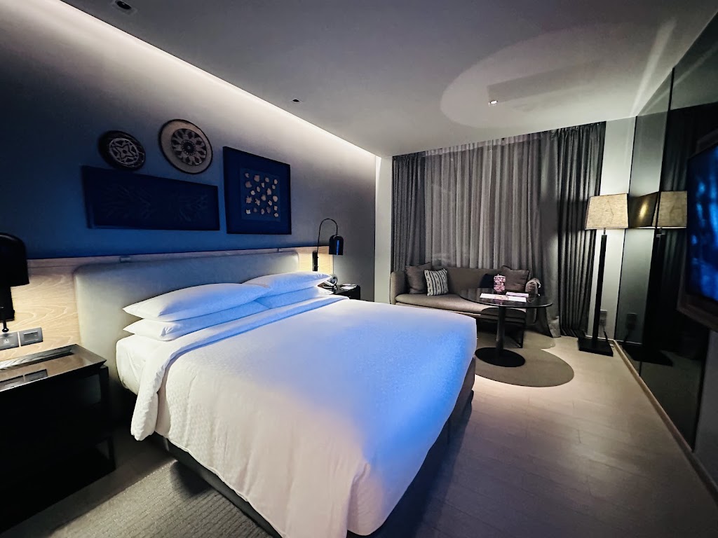 Four Points by Sheraton Phuket Patong Beach Resort