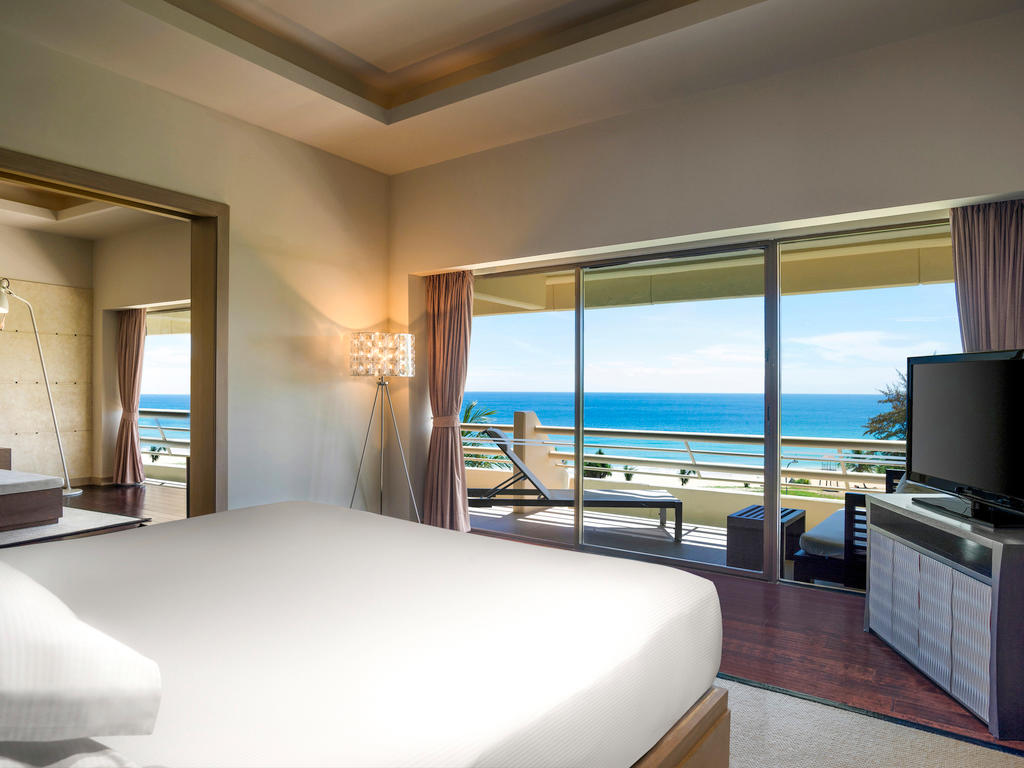 Pullman Phuket Karon Beach Resort